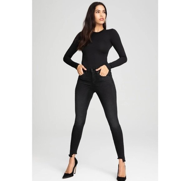 Good American Good Legs Step Hem Skinny High Rise Jeans in Black 00/24 NWOT - Picture 1 of 11
